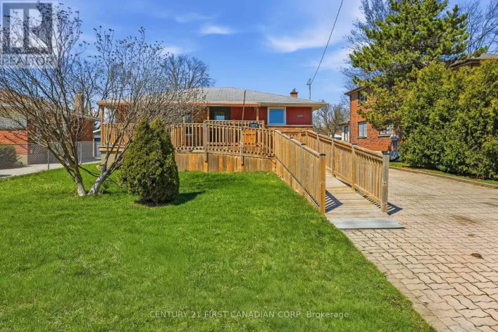 1878 TRAFALGAR STREET, London East