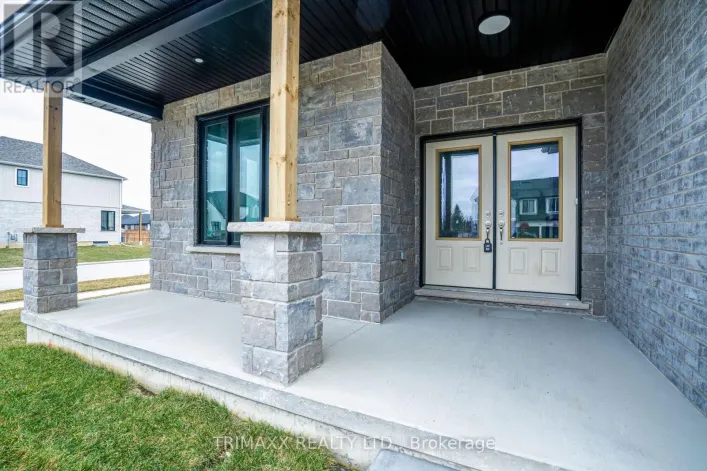 188 FOXBOROUGH PLACE, Thames Centre