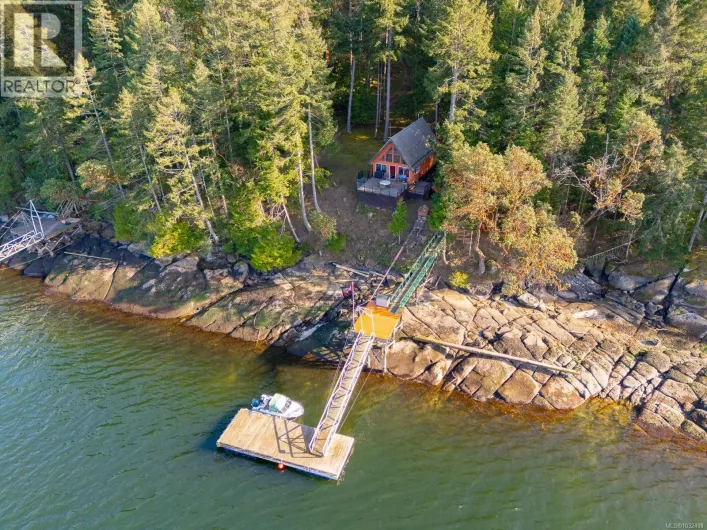 House for sale: 188 Ling Cod Lane, Mudge Island