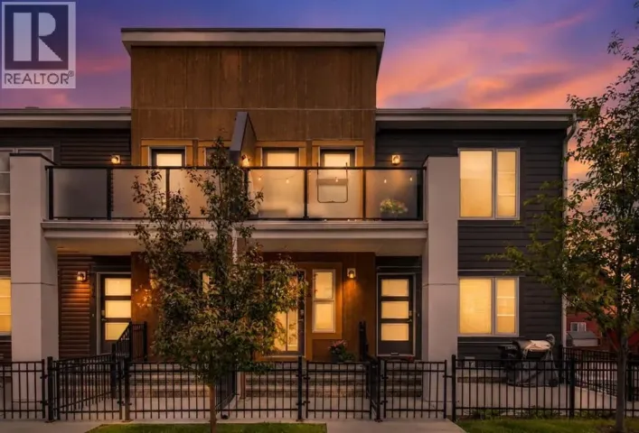 188 Livingston Common NE, Calgary