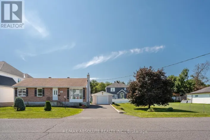 1880 KINGSDALE AVENUE, Ottawa