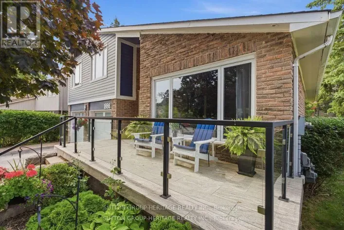 1886 MALDEN CRESCENT, Pickering