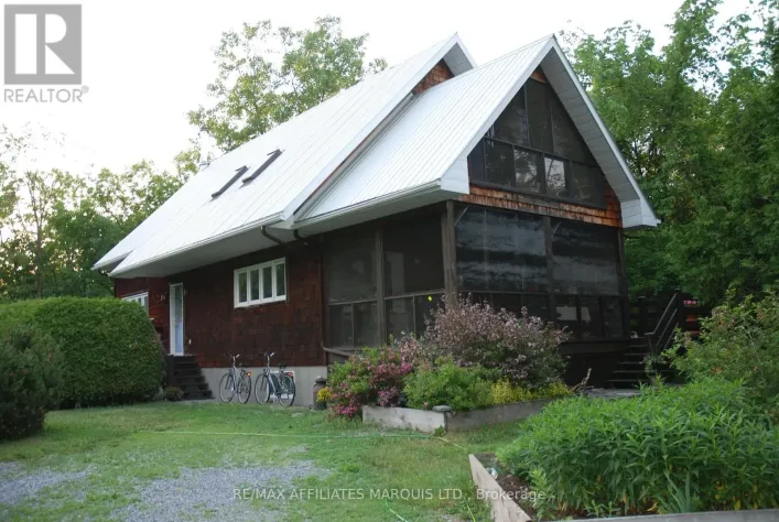 18863 KENYON CON RD 8 ROAD, North Glengarry