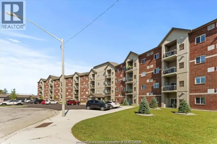 1888 WESTVIEW PARK BOULEVARD Unit# 409, LaSalle