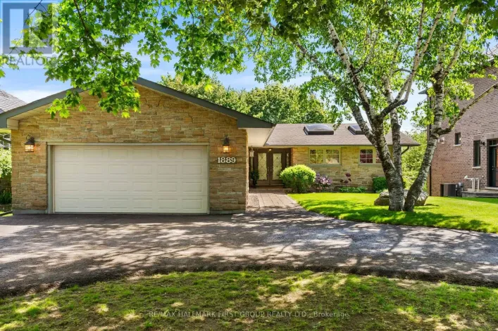 1889 APPLEVIEW ROAD, Pickering