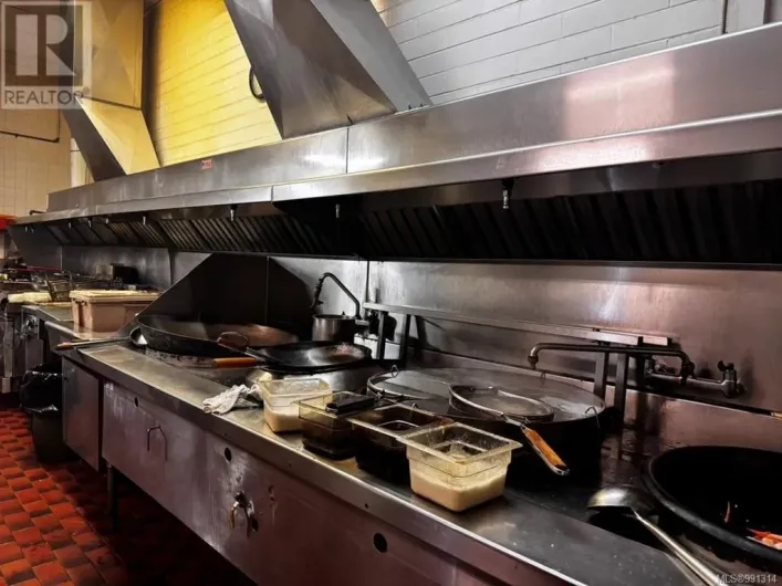 1891 Island Hwy, Campbell River