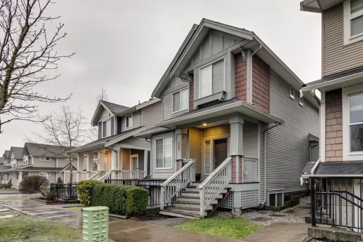 18913 67A AVENUE, Surrey