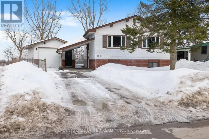 1897 STEWARTCROFT CRESCENT, Peterborough