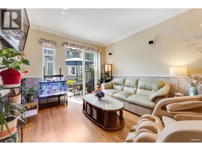 19 1010 EWEN AVENUE, New Westminster