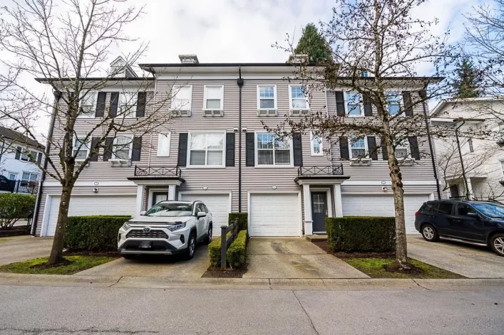 19 15075 60 AVENUE, Surrey