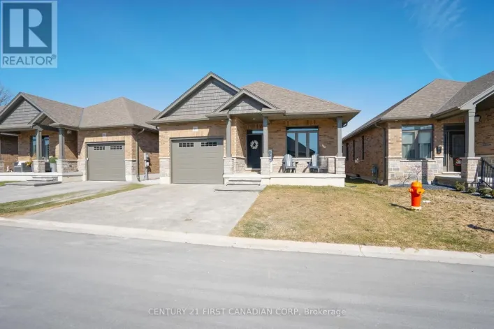19 - 159 COLLINS WAY, Strathroy-Caradoc