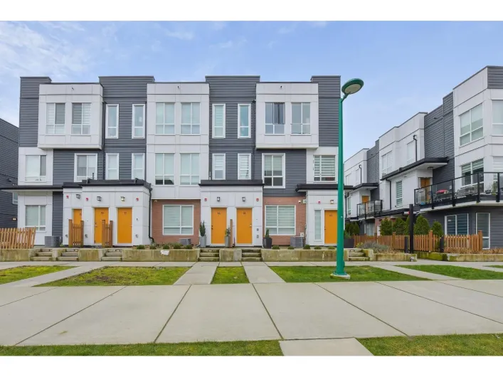 19 18855 72 AVENUE, Surrey