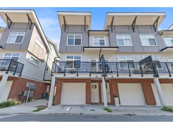 19 22334 48 AVENUE, Langley