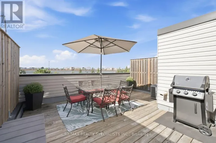 19 - 3055 ELMCREEK ROAD, Mississauga