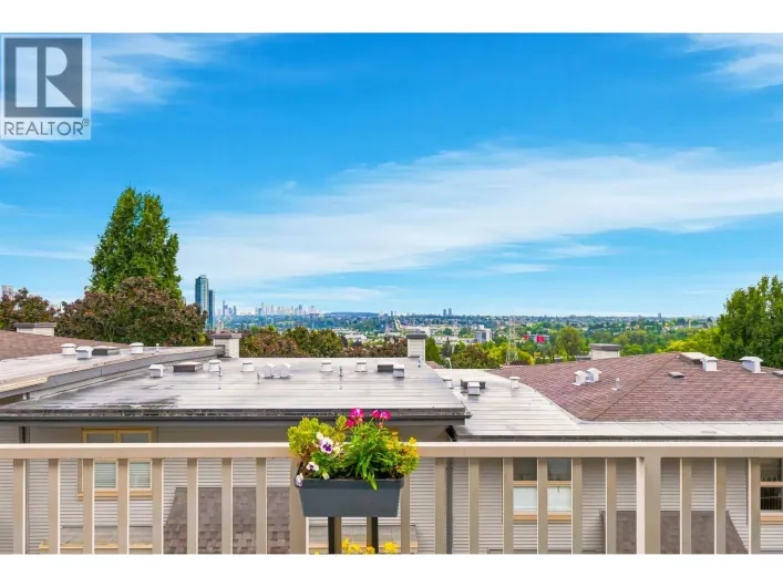 19 3737 PENDER STREET, Burnaby