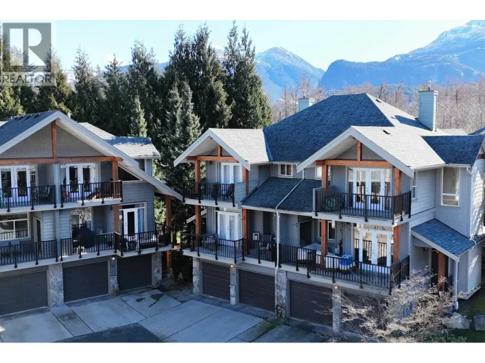 19 39758 GOVERNMENT ROAD, Squamish