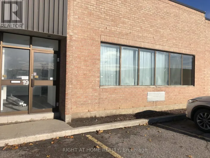 19 - 400 FINCHDENE SQUARE, Toronto