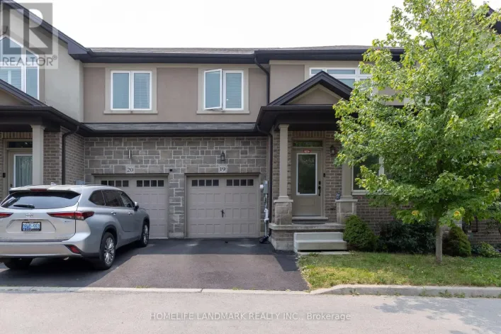 19 - 421 KITTY MURRAY LANE, Hamilton