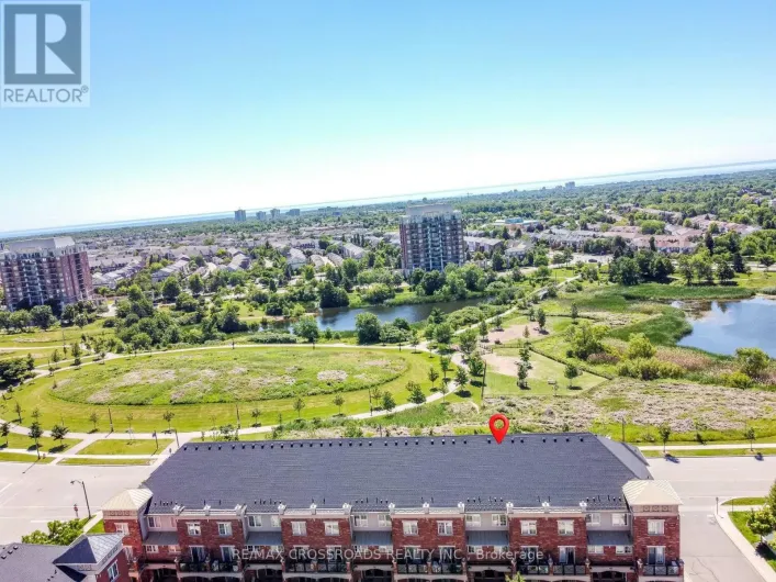 19 - 51 HAYS BOULEVARD, Oakville