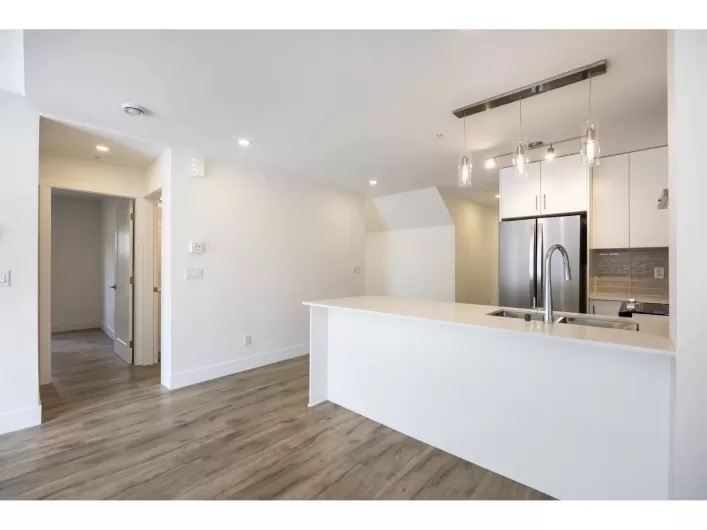 19 6328 KING GEORGE BOULEVARD, Surrey