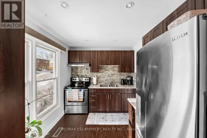 19 - 6650 FALCONER DRIVE, Mississauga