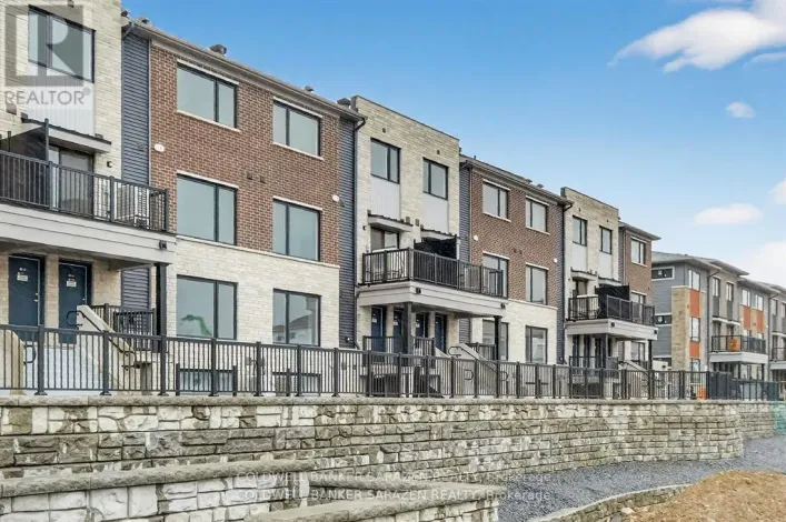 19 - 801 GLENROY GILBERT DRIVE, Ottawa