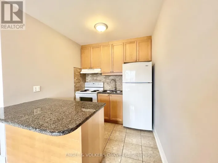 19 - 90 TWENTY FIFTH STREET, Toronto