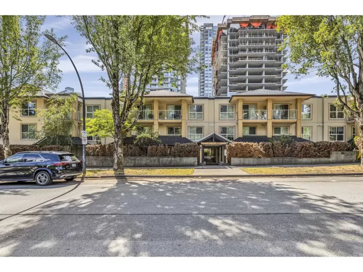 19 9977 138 STREET, Surrey