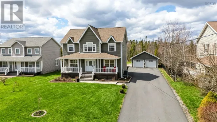 19 Acorn Avenue, Lantz