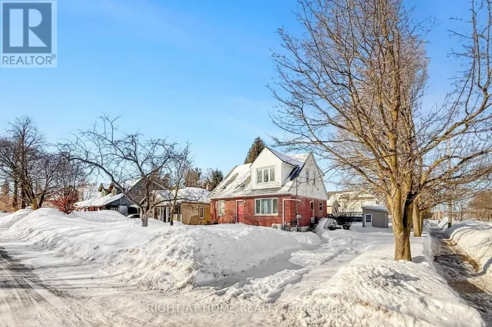 19 ALFRED STREET W, Barrie