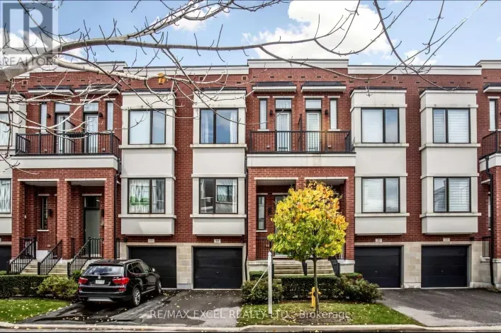 19 AMBLER LANE, Richmond Hill