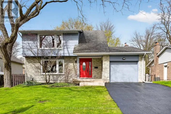 19 BARTLETT CRESCENT, London South