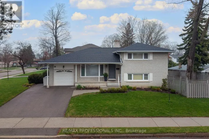 19 BOXWOOD ROAD, Toronto
