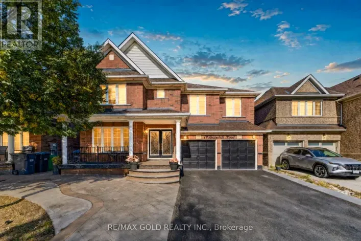 House for sale: 19 BRIARDALE ROAD, Brampton
