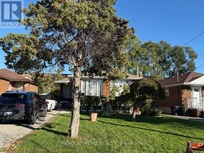 19 BUDEA. UPPER UNIT CRESCENT S, Toronto