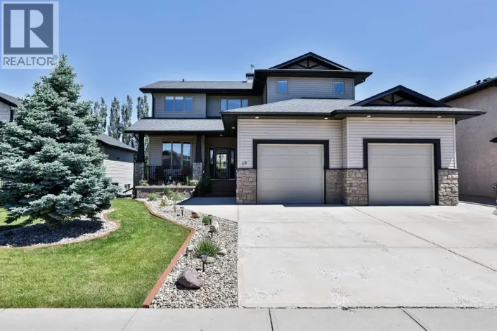 19 Canyoncrest Court W, Lethbridge