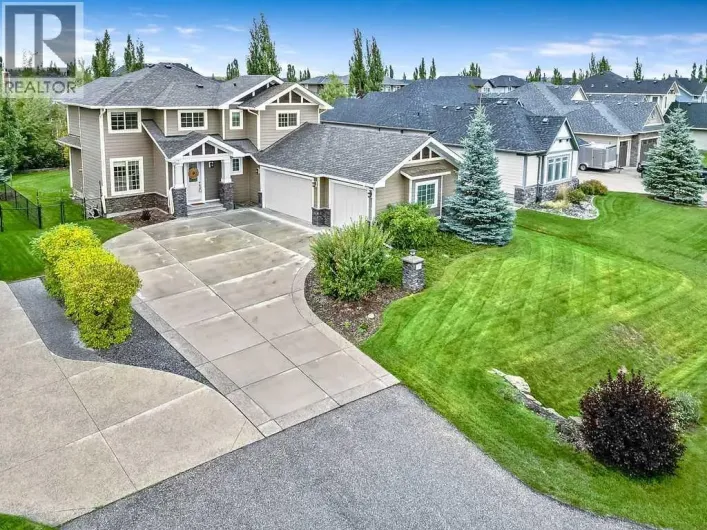 19 Cimarron Estates Manor, Okotoks