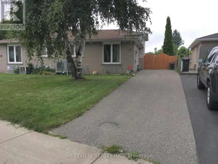 House for rent: 19 COXWORTH CRESCENT, Toronto