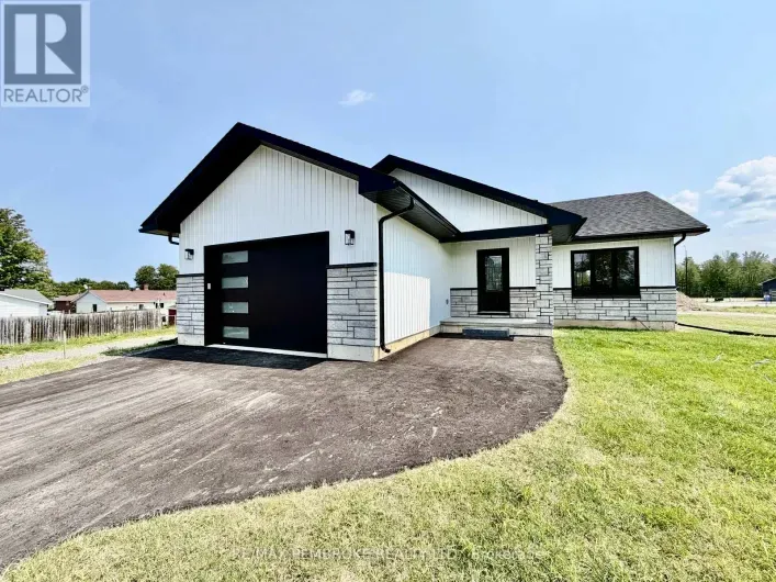 19 EDDY CRESCENT, Pembroke