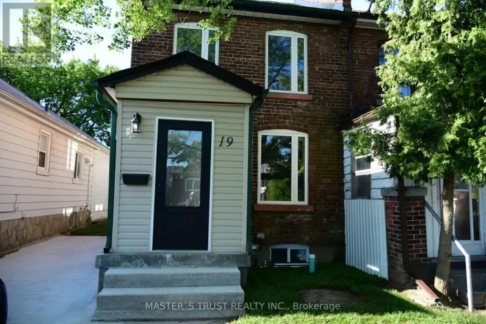19 EMMETT AVENUE, Toronto