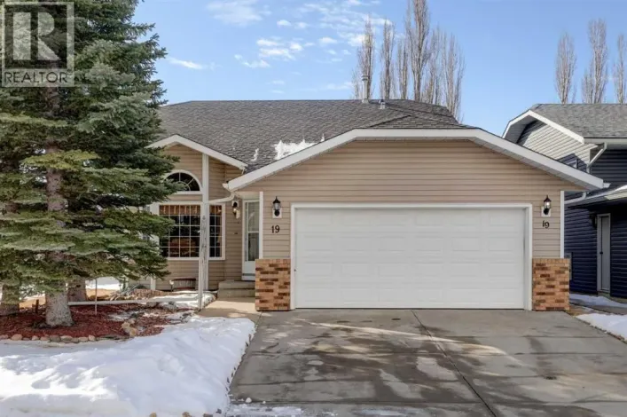 19 Everglade Drive SE, Airdrie