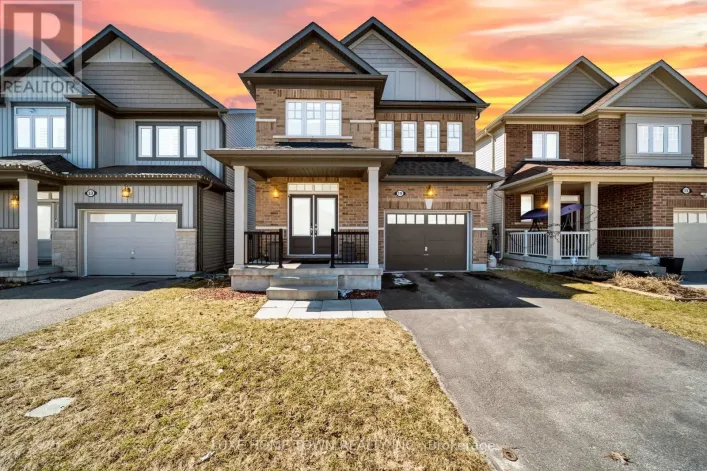 19 FINDLAY WAY, Centre Wellington