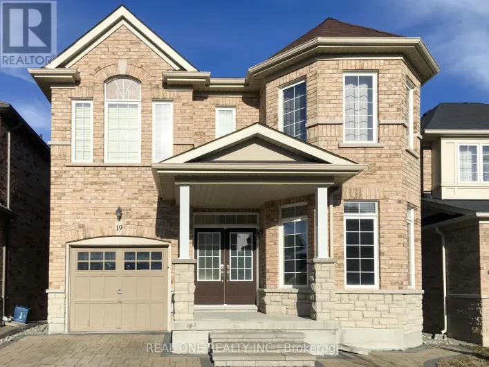 19 FRED MCLAREN BOULEVARD, Markham