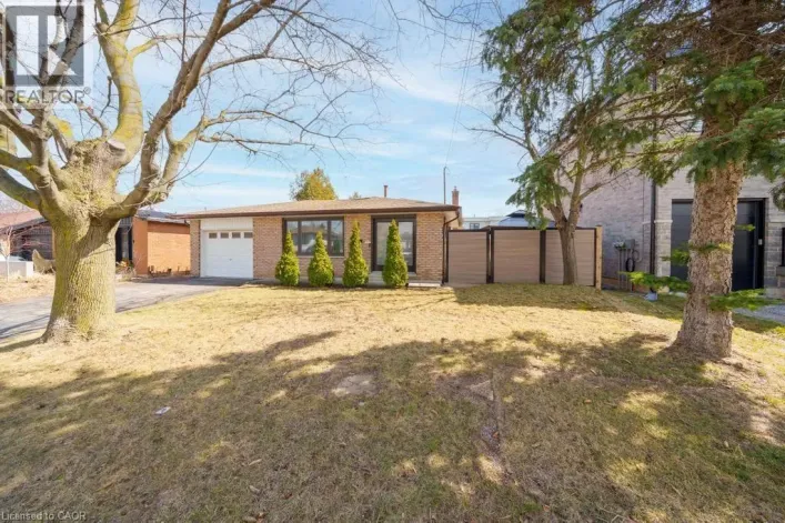 19 GLEN FOREST Drive, Hamilton