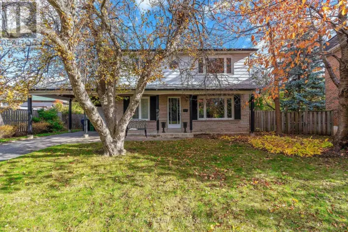 19 GLENEAGLE CRESCENT, Toronto