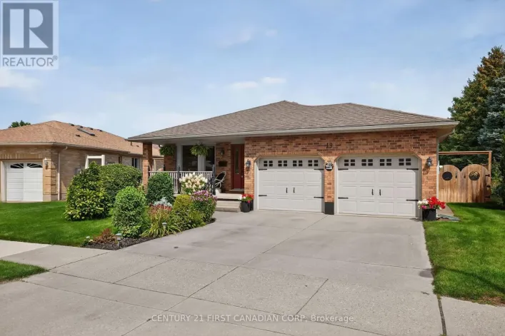19 HEMLOCK BOULEVARD, Strathroy-Caradoc