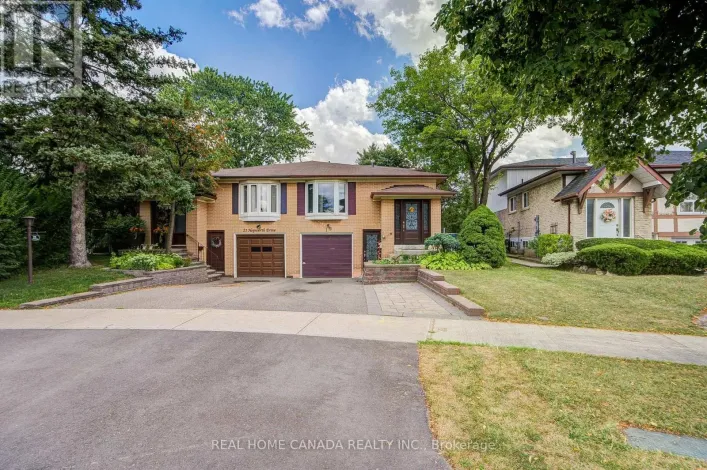 19 HEPWORTH DRIVE, Toronto
