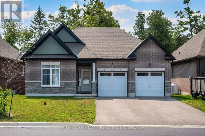 19 HILLCROFT WAY, Kawartha Lakes