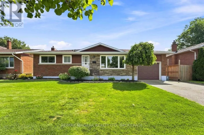 19 HUGHES AVENUE, Welland
