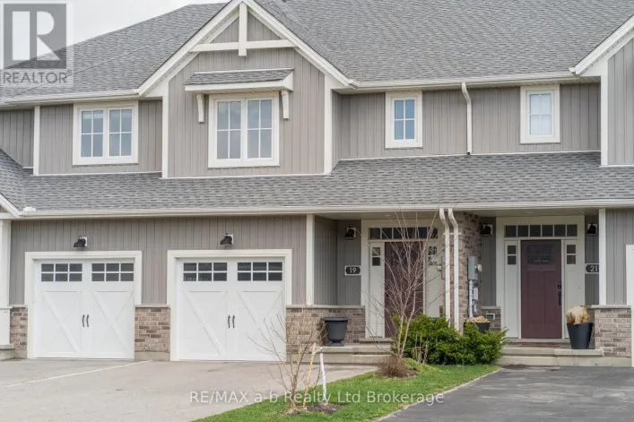 19 HUNTLEY AVENUE, Tillsonburg